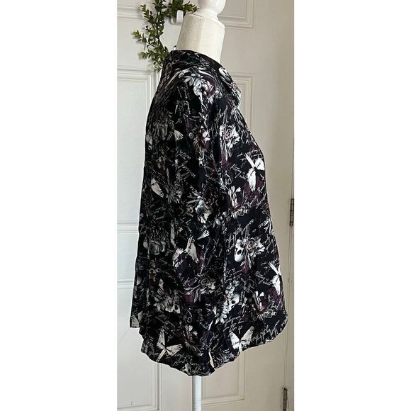 Dark Romance Script Boxy Girls Crop Woven Button-Up Plus Size 1 - Picture 3 of 10